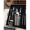 Image 8 : BBQ TOOL SET AND POKER CHIP SET
