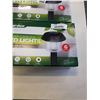 Image 2 : 2  6 PACKS OF SOLAR GARDEN LED LIGHTS
