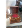 Image 2 : VINATGE WAFFLE MAKER WITH ANTIQUE TURNTABLE AND WOOD BOX