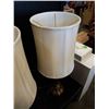 Image 8 : PAIR OF HEAVY BRASS TABLE LAMPS AND BRASS FLOOR LAMP