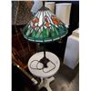 Image 1 : VINTAGE TABLE LAMP WITH LEADED GLASS SHADE