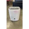 Image 1 : TCL 30 PINT DEHUMIDIFIER WORKING