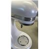 Image 8 : KITCHENAID ARTISAN DESIGN 5QT TILT HEAD STAND MIXER - TESTED WORKING, RETAIL $629