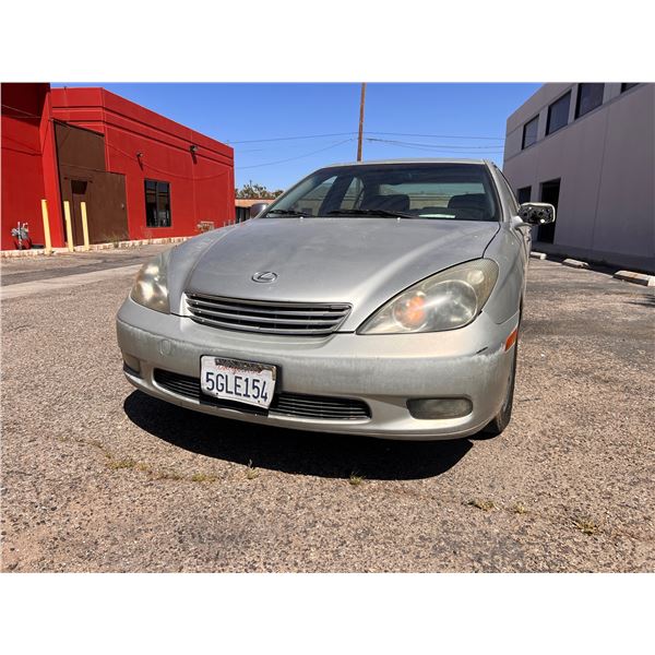 2004 LEXUS ES330