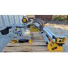 Image 2 : DEWALT DWS780 12-IN DOUBLE BEVEL SLIDING COMPOUND MITRE SAW W/ STAND