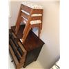 Image 3 : Wood 3 Drawer Chest & 3 Upholstered Stacking Stools