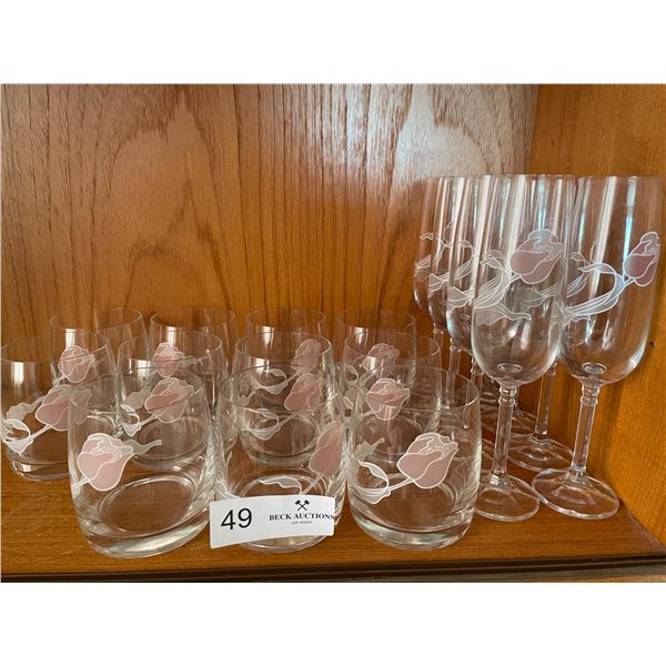 Set Of Rose Pattern Decorative Champagne/Whiskey Glasses