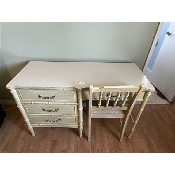 Vintage Sewing desk (BRING HELP!)