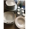 Image 1 : Set Of Dishware