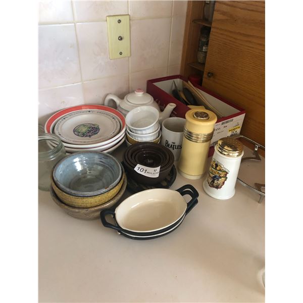 Assorted Kitchenware