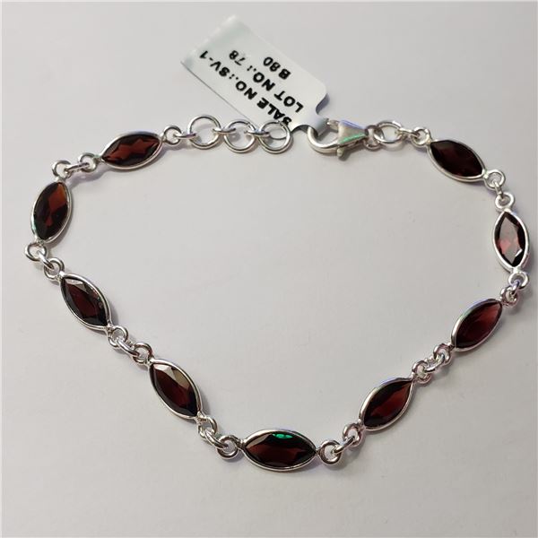 SILVER GARNET(8.3CT) BRACELET (~LENGTH 8INCHES)
