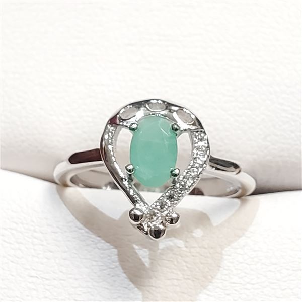 SILVER EMERALD CUBIC ZIRCONIA RING (~SIZE 6)