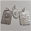 Image 2 : SILVER LOT OF 3  PENDANT (~WEIGHT 5.52G)