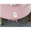 Image 2 : Pink Wicker Round Table