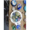 Image 1 : Lot of Small Art Glass Paper Weights