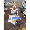 Image 1 : 4-Ice Hockey Player Figurines - 4 X $