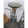 Image 1 : Granite Pedestal Column