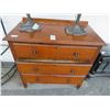 Image 1 : Tiger Oak 3 Drawer Vintage Dresser