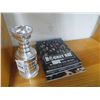 Image 1 : Hockey Memorabilia