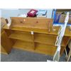 Image 1 : Oak Short Bookshelf