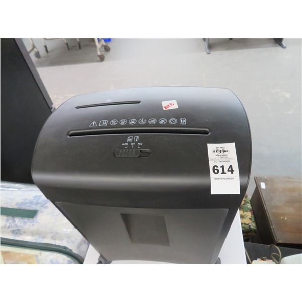 Paper Shredder, M/W Oven