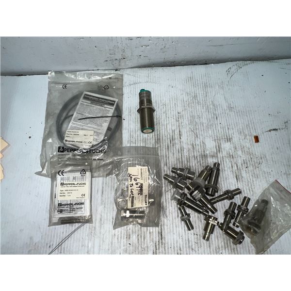 Lot of Pepperl & Fuchs/Balluff Sensors