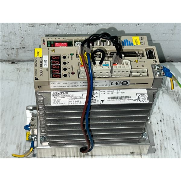 Yaskawa #SGDH-04AE-0Y Servopack Drive