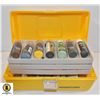 Image 1 : TACKLE BOX FULL OF ARTIST'S ACRYLIC PAINTS &