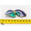 Image 2 : LEATHER TEXTURED OBLIQUE RIBBON BROOCH