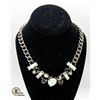 Image 1 : 18" COBALT GREY LINK CHAIN NECKLACE FEATURING