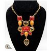 Image 1 : 16" GOLD TONE NECKLACE FEATURING LARGE