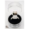 Image 1 : SZ 9 RING W/HALO STYLE CLEAR STONES STAMPED 925