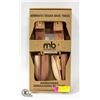 Image 1 : M&B AROMATIC CEDAR SHOE TREES / STRETCHERS