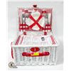 Image 1 : NEW KRAMOW PICNIC BASKET SET