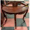 Image 1 : SEMI-CIRCULAR ORNATE SIDE TABLE H-24" D-15"