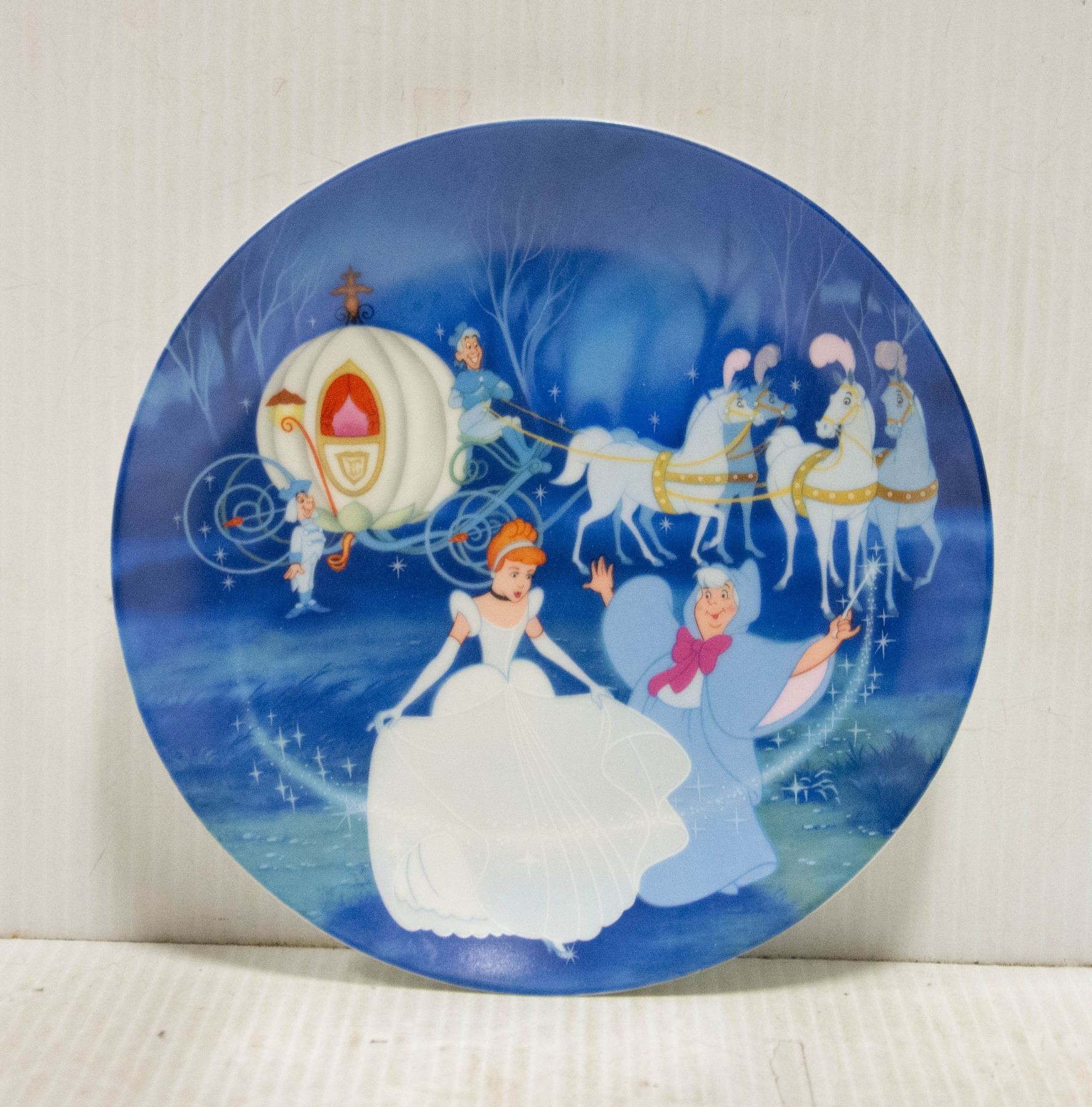 BIBBITY BOBBITY BOO KNOWLES DISNEY COLLECTOR PLATE