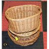 Image 1 : WICKER BASKET SET OF 3