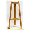 Image 1 : 2 TIER CORNER PLANT STAND