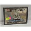 Image 1 : CUTTY SARK BLENDED SCOTS WHISKY MIRRORED WALL