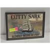 Image 1 : CUTTY SARK BLENDED SCOTS WHISKY MIRRORED WALL