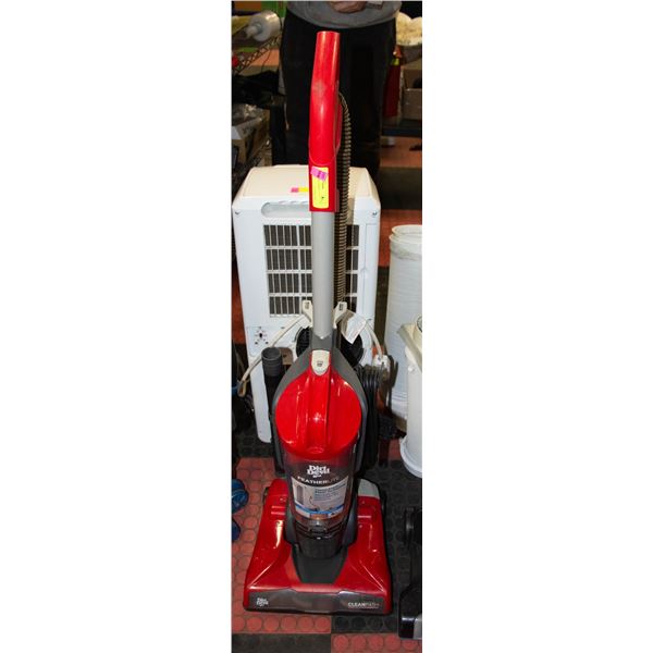 VACUUM "DIRT DEVIL"