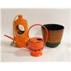 Image 1 : VINTAGE YARD GARDEN ACCESSORIES