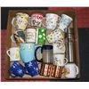 Image 1 : BOX WITH DECORATIVE COFFEE CUPS AND ONE