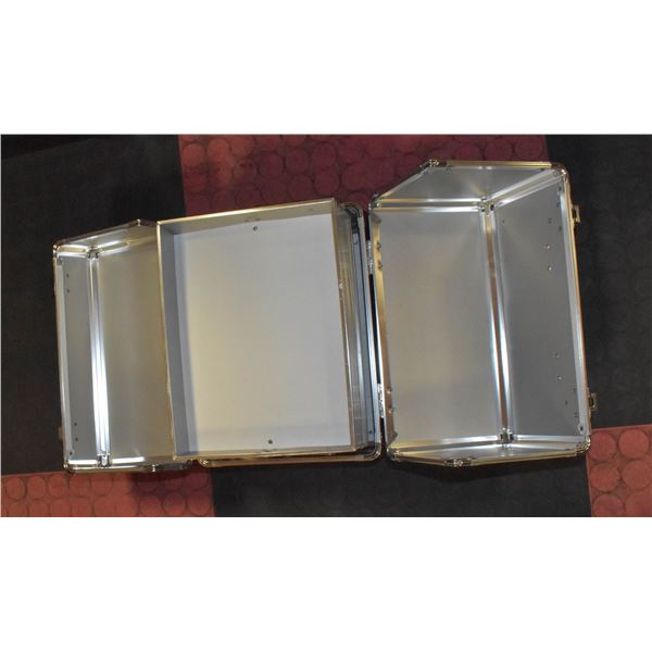 MARY KAY TRAVEL MAKE UP BOX