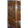 Image 2 : SOLID OAK CHINA CABINET BY ARCESE BROTHERS FURNITU