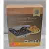 Image 1 : NEW IN BOX 4 ANIMAL DESIGN WAFFLE IRON