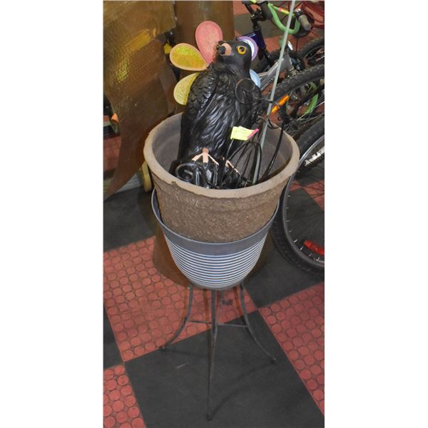 PLANTER, POT, STAND + FALCON