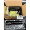 Image 1 : Lot of 1 LED Tactical Flashlight Set - Battery & Charger Included
