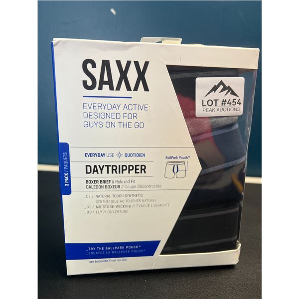 Lot of SAXX Daytripper Boxer Briefs for Men - 3 Pack - Size Large