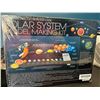 Image 2 : Lot of 1 3D Glow-In-The-Dark Solar System Model Making Kit